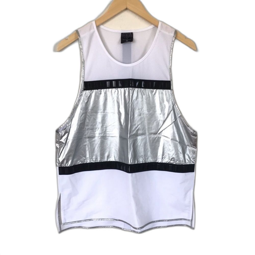 Lime & Vine Rachel White Mesh Short Sleeve Athleisure Top Medium